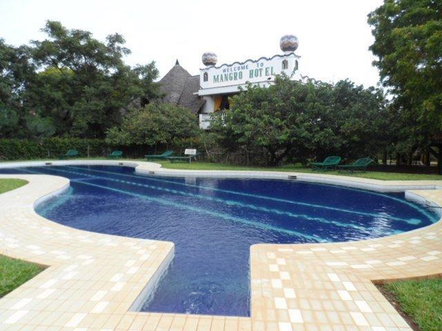 Mangro Hotel Diani Beach Esterno foto