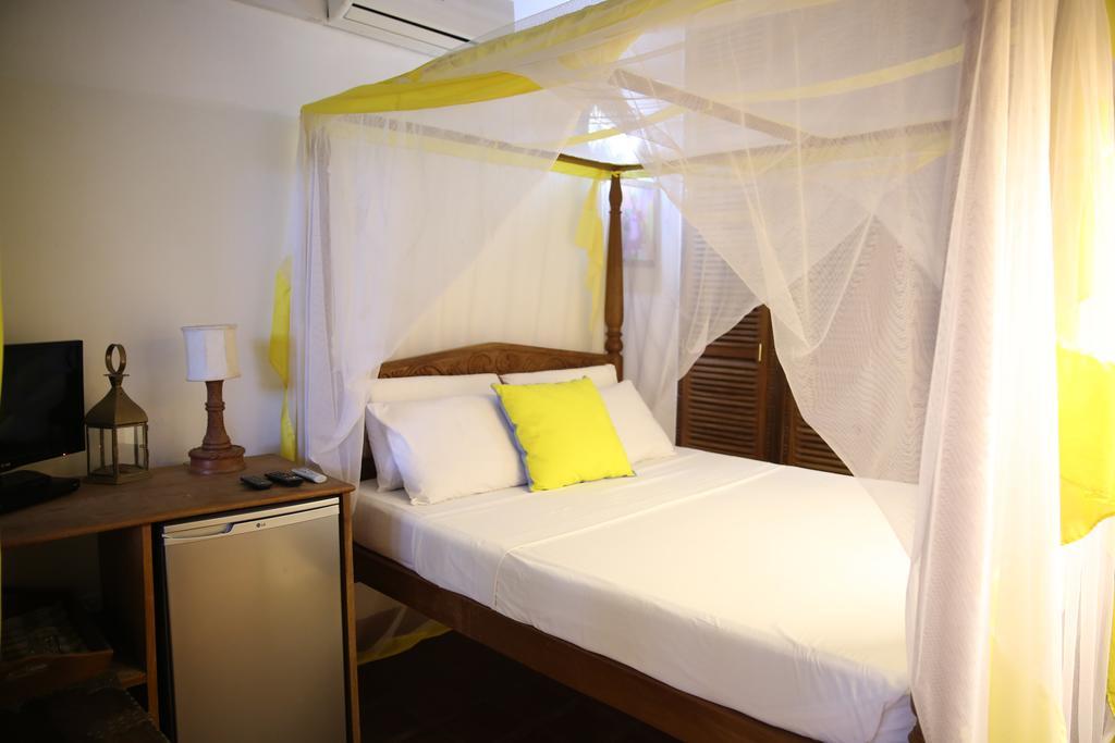 Mangro Hotel Diani Beach Esterno foto