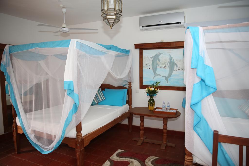 Mangro Hotel Diani Beach Esterno foto